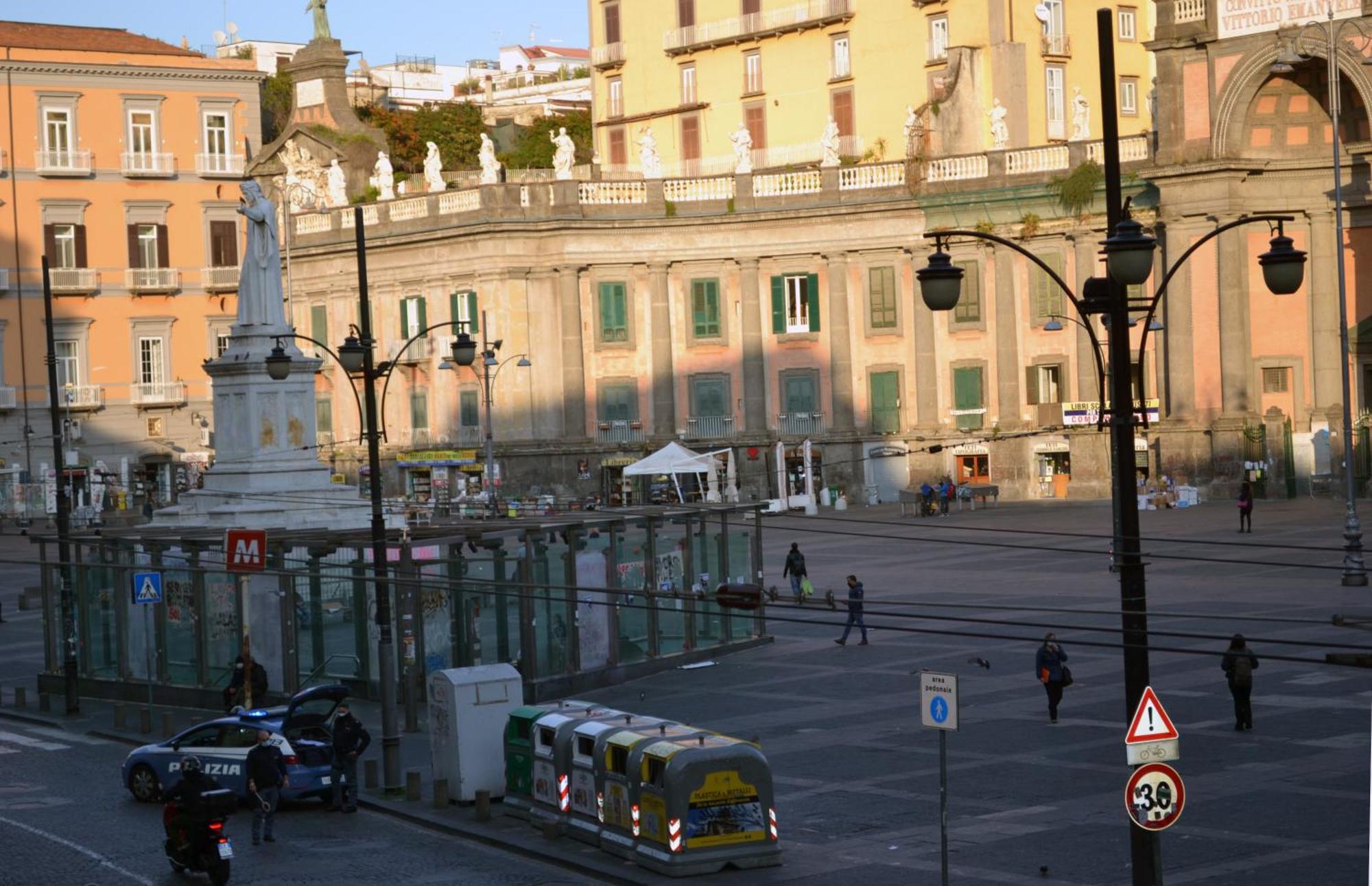 Questo Rinascimento Casa Newman Napoli Ngoại thất bức ảnh